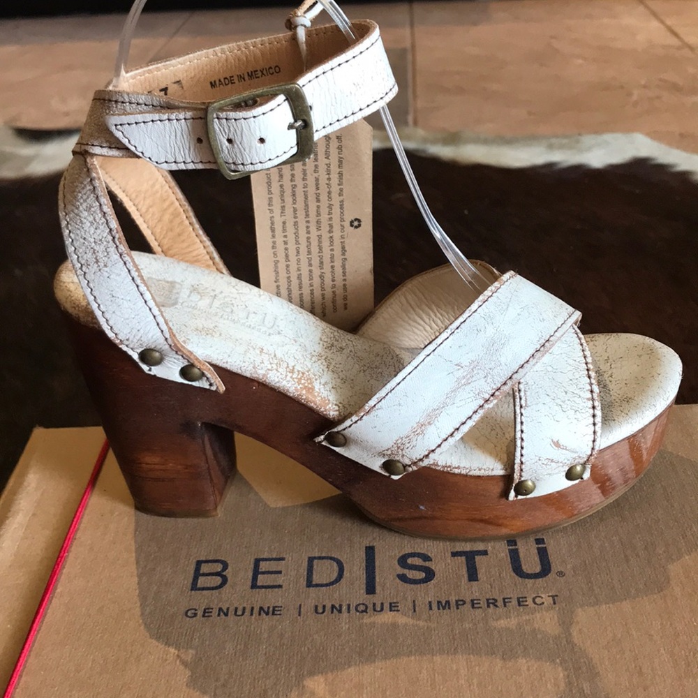 Bed Stu Kalah nectar lux platform heel sandal